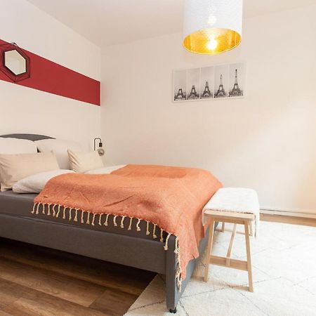 Fullhouse - Halle - R6 Apartments - Smarttv - Nespresso エクステリア 写真