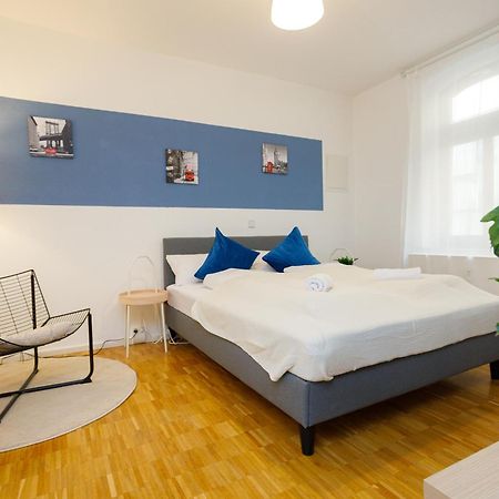 Fullhouse - Halle - R6 Apartments - Smarttv - Nespresso エクステリア 写真