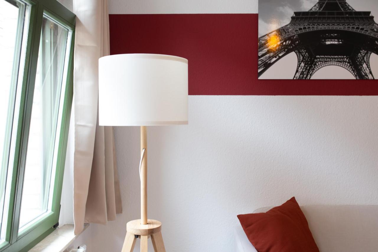 Fullhouse - Halle - R6 Apartments - Smarttv - Nespresso エクステリア 写真
