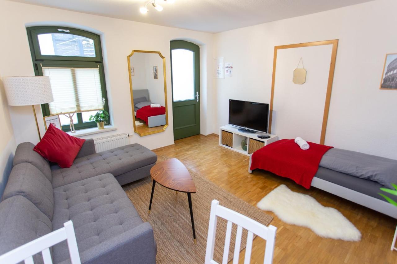 Fullhouse - Halle - R6 Apartments - Smarttv - Nespresso エクステリア 写真