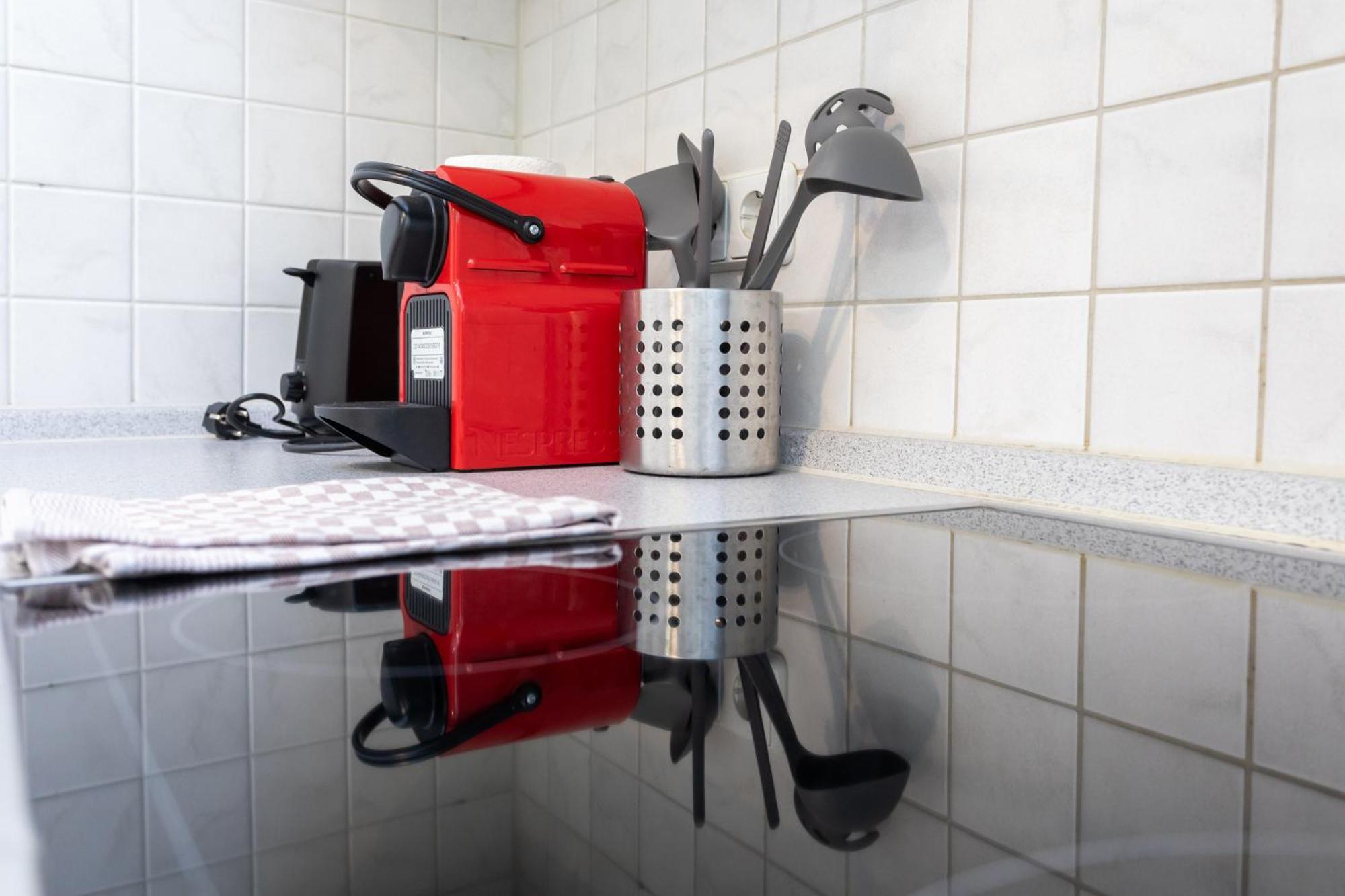 Fullhouse - Halle - R6 Apartments - Smarttv - Nespresso エクステリア 写真