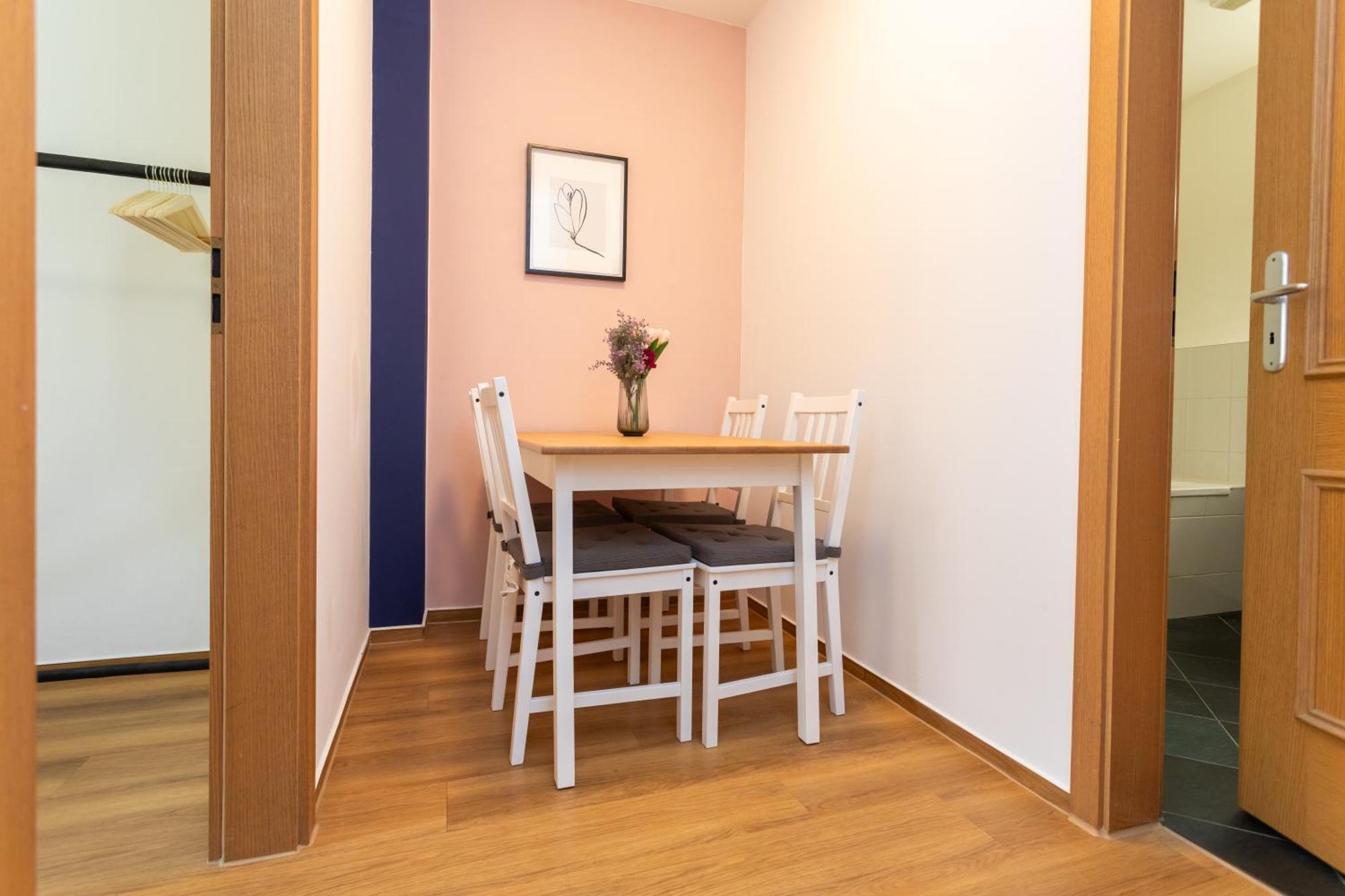 Fullhouse - Halle - R6 Apartments - Smarttv - Nespresso エクステリア 写真