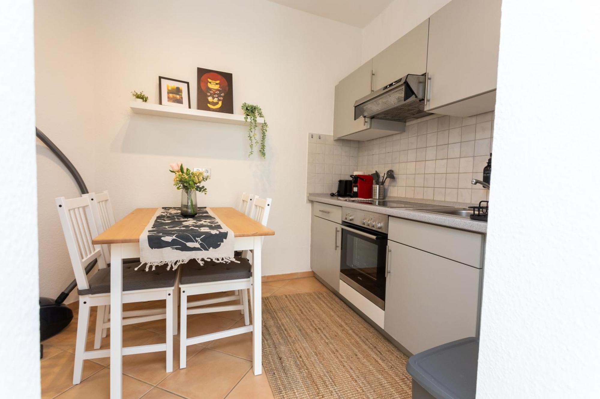 Fullhouse - Halle - R6 Apartments - Smarttv - Nespresso エクステリア 写真